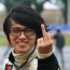 Han Han fait un doigt d'honneur